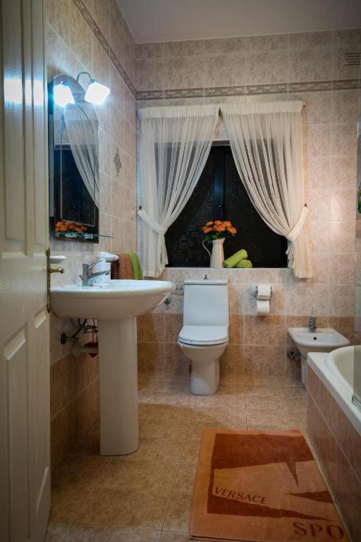 Manor Court Luxury Apartment St. Paul's Bay Exteriör bild